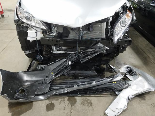 Photo 8 VIN: 5TDYZ3DC0LS033905 - TOYOTA SIENNA XLE 