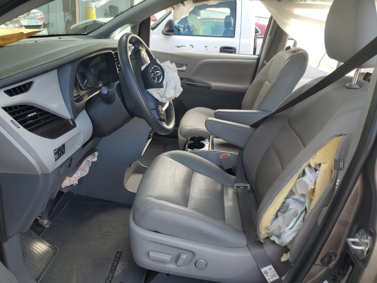 Photo 6 VIN: 5TDYZ3DC0LS045861 - TOYOTA SIENNA 