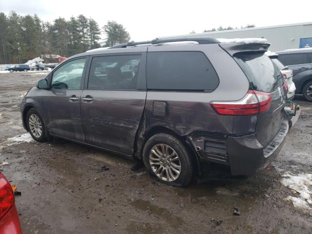 Photo 1 VIN: 5TDYZ3DC1HS805402 - TOYOTA SIENNA XLE 