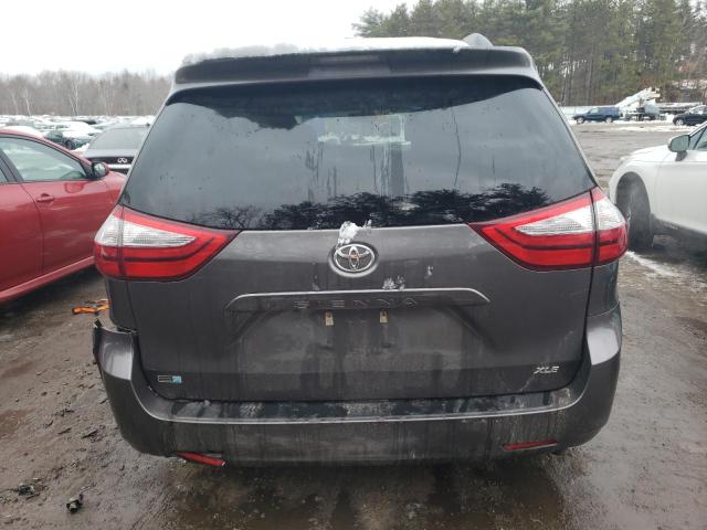 Photo 5 VIN: 5TDYZ3DC1HS805402 - TOYOTA SIENNA XLE 