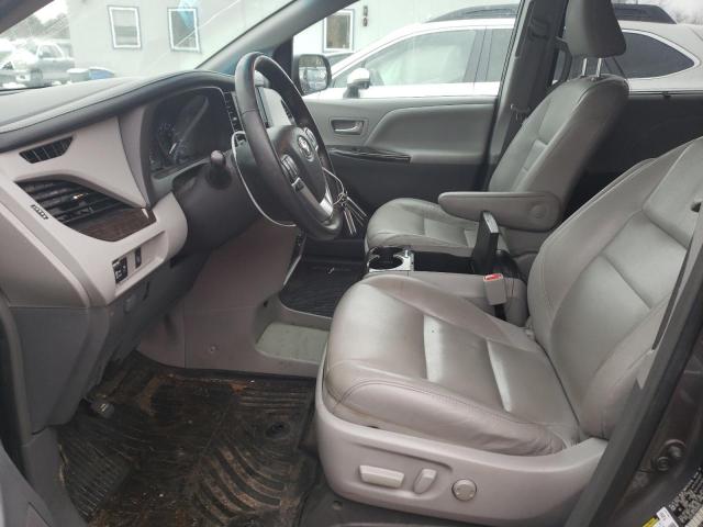 Photo 6 VIN: 5TDYZ3DC1HS805402 - TOYOTA SIENNA XLE 