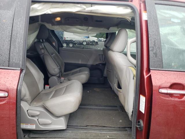 Photo 10 VIN: 5TDYZ3DC1HS811121 - TOYOTA SIENNA XLE 