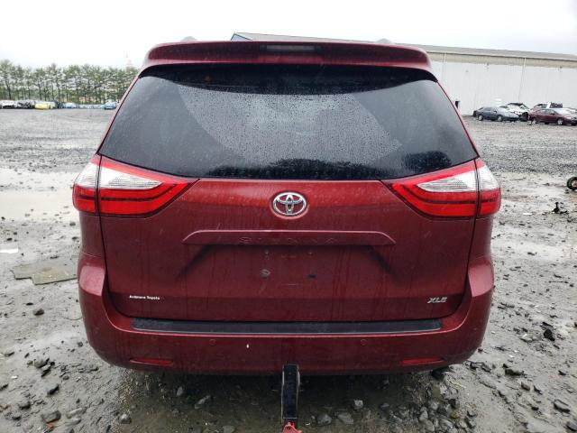 Photo 5 VIN: 5TDYZ3DC1HS811121 - TOYOTA SIENNA XLE 