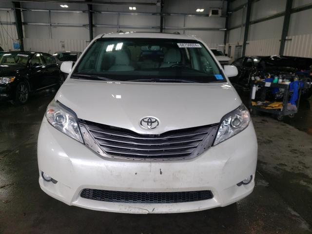 Photo 4 VIN: 5TDYZ3DC1HS816433 - TOYOTA SIENNA XLE 