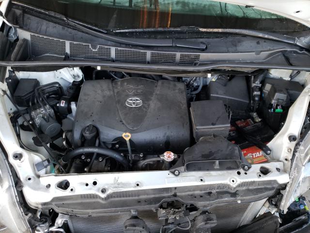 Photo 6 VIN: 5TDYZ3DC1HS855135 - TOYOTA SIENNA XLE 