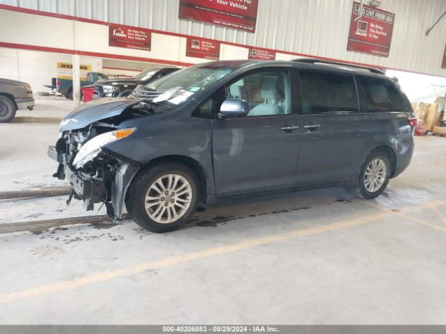 Photo 1 VIN: 5TDYZ3DC1HS859914 - TOYOTA SIENNA 