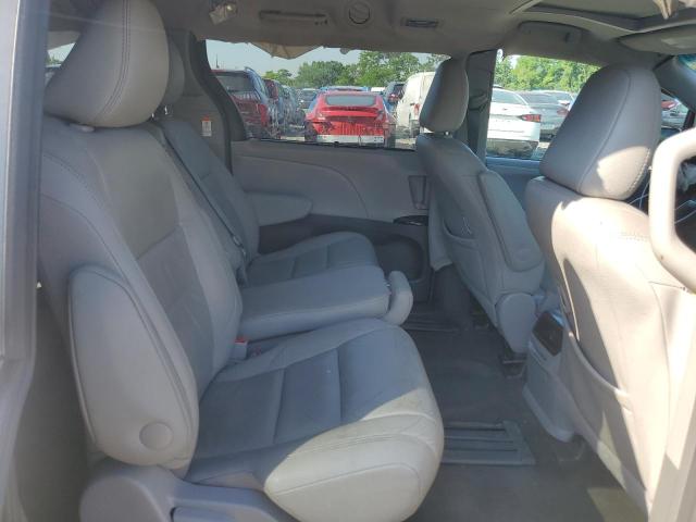 Photo 10 VIN: 5TDYZ3DC1HS864126 - TOYOTA SIENNA XLE 