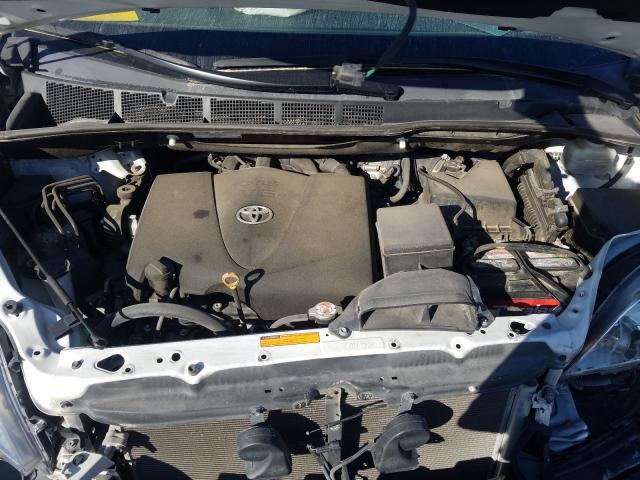 Photo 6 VIN: 5TDYZ3DC1HS866846 - TOYOTA SIENNA XLE 