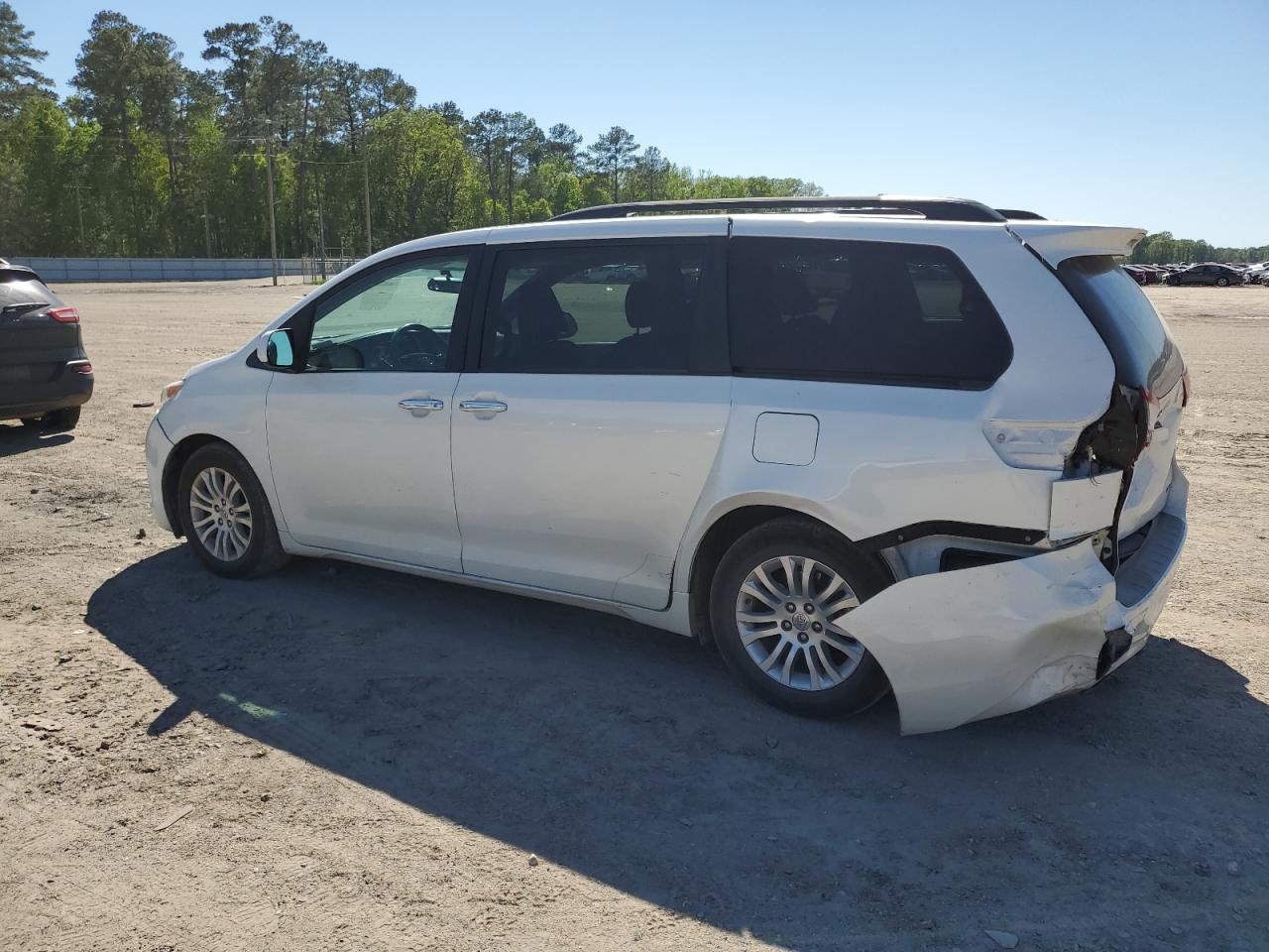 Photo 1 VIN: 5TDYZ3DC1HS876910 - TOYOTA SIENNA 