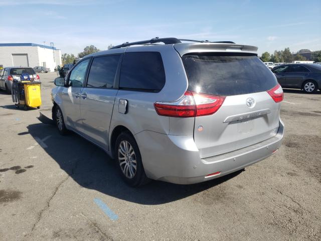 Photo 2 VIN: 5TDYZ3DC1HS895151 - TOYOTA SIENNA XLE 