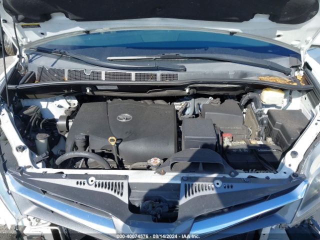 Photo 9 VIN: 5TDYZ3DC1JS903058 - TOYOTA SIENNA 