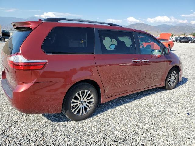 Photo 2 VIN: 5TDYZ3DC1JS910575 - TOYOTA SIENNA 