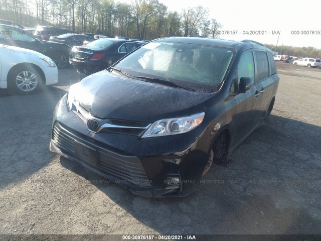 Photo 1 VIN: 5TDYZ3DC1JS917428 - TOYOTA SIENNA 