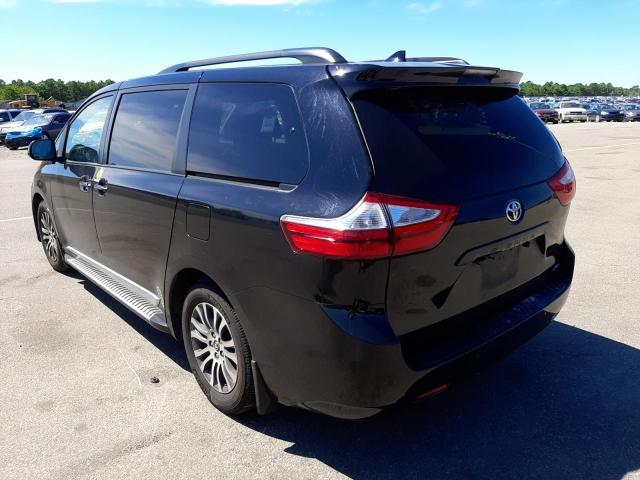 Photo 2 VIN: 5TDYZ3DC1JS923911 - TOYOTA SIENNA XLE 