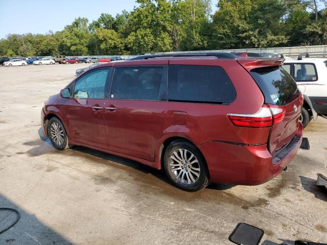 Photo 1 VIN: 5TDYZ3DC1JS932379 - TOYOTA SIENNA XLE 