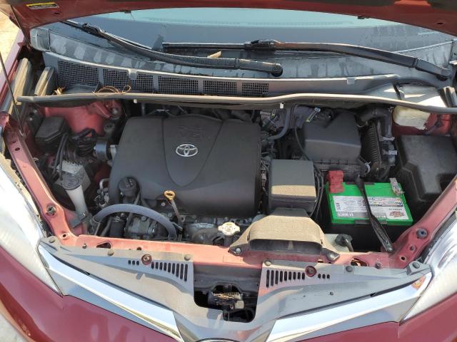 Photo 11 VIN: 5TDYZ3DC1JS932379 - TOYOTA SIENNA XLE 