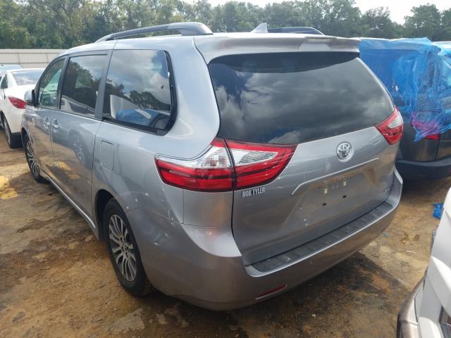 Photo 2 VIN: 5TDYZ3DC1JS940045 - TOYOTA SIENNA XLE 