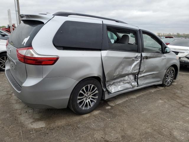 Photo 2 VIN: 5TDYZ3DC1KS003729 - TOYOTA SIENNA XLE 