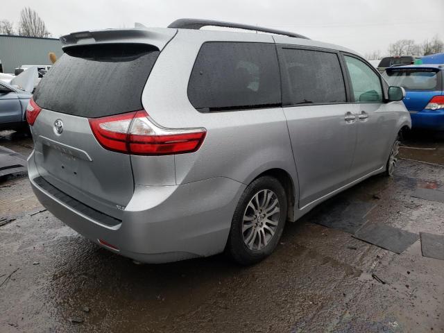 Photo 3 VIN: 5TDYZ3DC1KS004055 - TOYOTA SIENNA XLE 