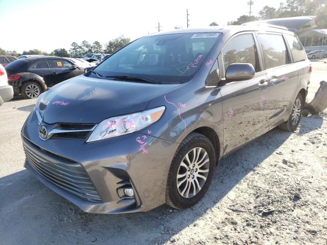 Photo 1 VIN: 5TDYZ3DC1KS019266 - TOYOTA SIENNA XLE 