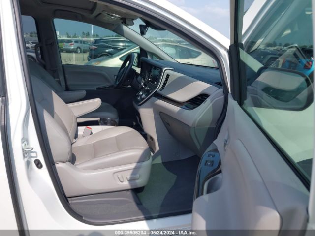 Photo 4 VIN: 5TDYZ3DC1LS027305 - TOYOTA SIENNA 