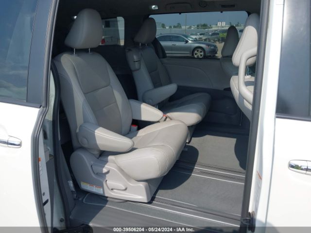 Photo 7 VIN: 5TDYZ3DC1LS027305 - TOYOTA SIENNA 