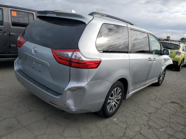 Photo 2 VIN: 5TDYZ3DC1LS052558 - TOYOTA SIENNA XLE 