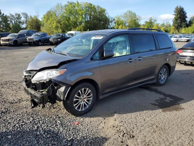 Photo 0 VIN: 5TDYZ3DC1LS057369 - TOYOTA SIENNA XLE 