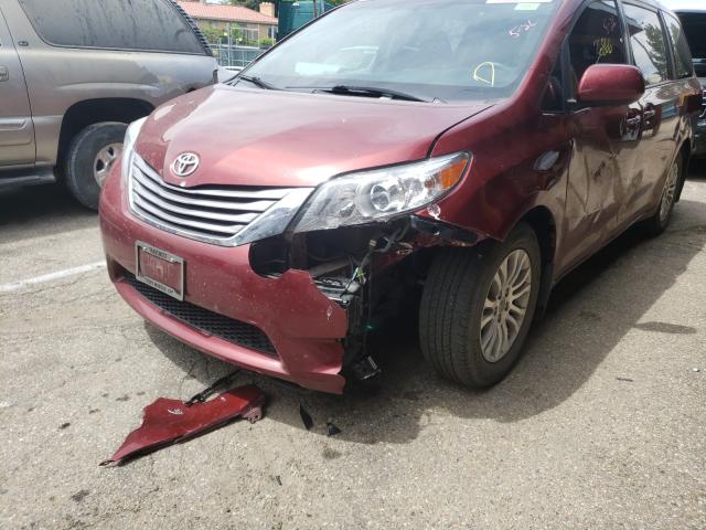 Photo 8 VIN: 5TDYZ3DC2HS778646 - TOYOTA SIENNA XLE 