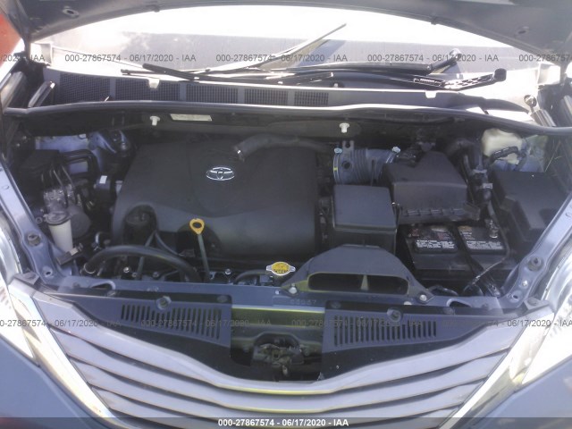 Photo 9 VIN: 5TDYZ3DC2HS781885 - TOYOTA SIENNA 