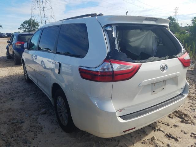 Photo 2 VIN: 5TDYZ3DC2HS786861 - TOYOTA SIENNA XLE 