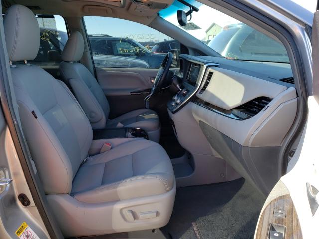 Photo 4 VIN: 5TDYZ3DC2HS788030 - TOYOTA SIENNA XLE 