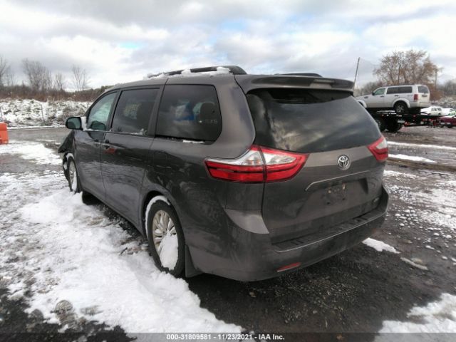 Photo 2 VIN: 5TDYZ3DC2HS789064 - TOYOTA SIENNA 