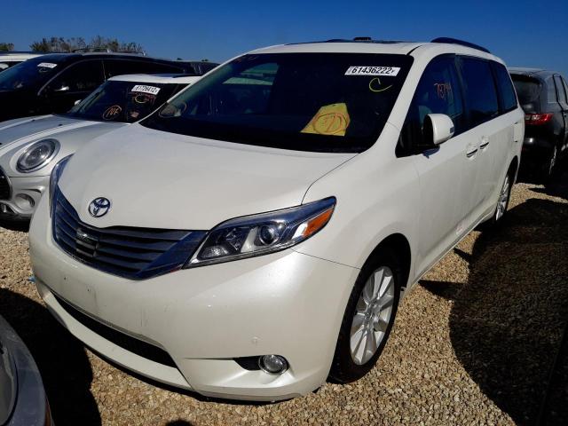 Photo 1 VIN: 5TDYZ3DC2HS798279 - TOYOTA SIENNA XLE 