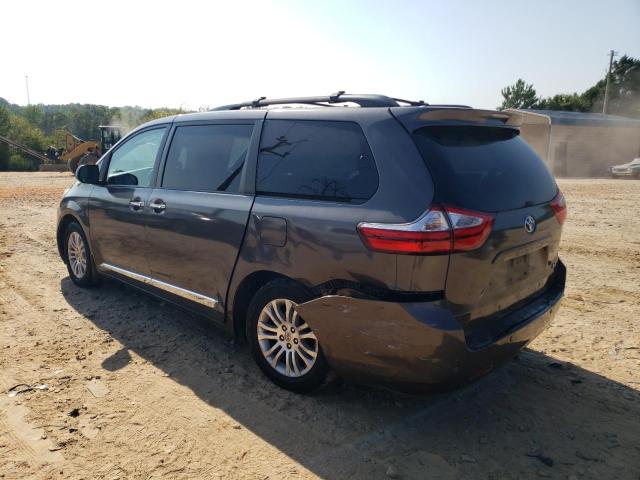 Photo 1 VIN: 5TDYZ3DC2HS814271 - TOYOTA SIENNA XLE 