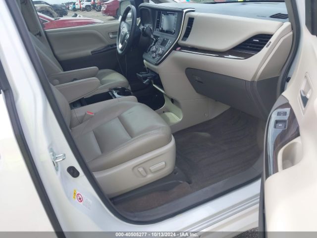 Photo 4 VIN: 5TDYZ3DC2JS912285 - TOYOTA SIENNA 