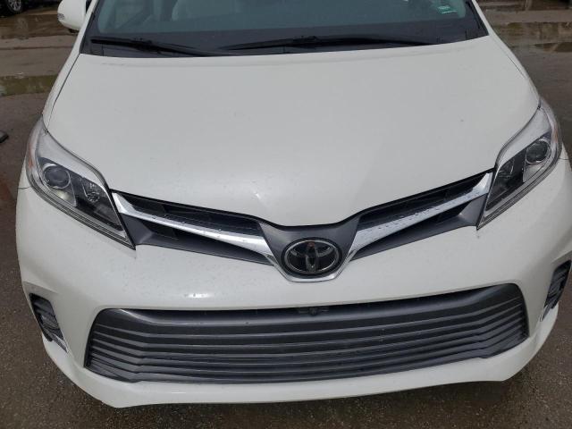 Photo 11 VIN: 5TDYZ3DC2JS916630 - TOYOTA SIENNA XLE 