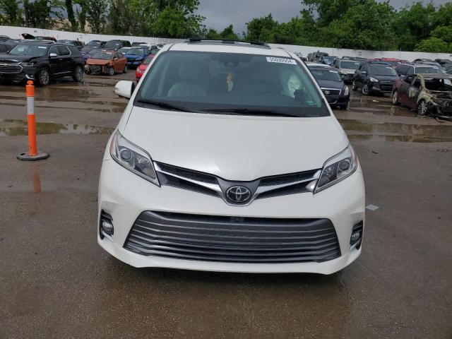 Photo 4 VIN: 5TDYZ3DC2JS916630 - TOYOTA SIENNA XLE 