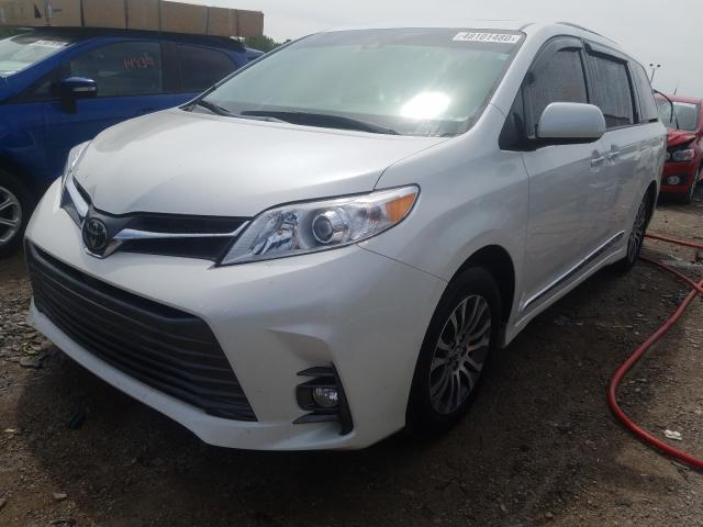 Photo 1 VIN: 5TDYZ3DC2JS917972 - TOYOTA SIENNA XLE 