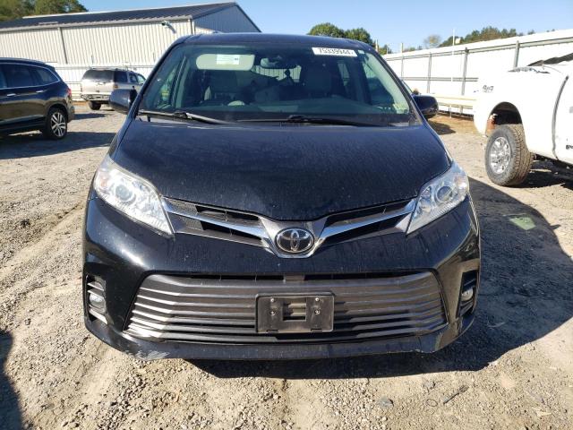 Photo 4 VIN: 5TDYZ3DC2JS922315 - TOYOTA SIENNA XLE 