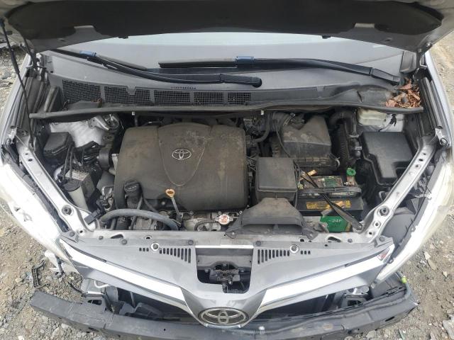 Photo 11 VIN: 5TDYZ3DC2JS929605 - TOYOTA SIENNA XLE 