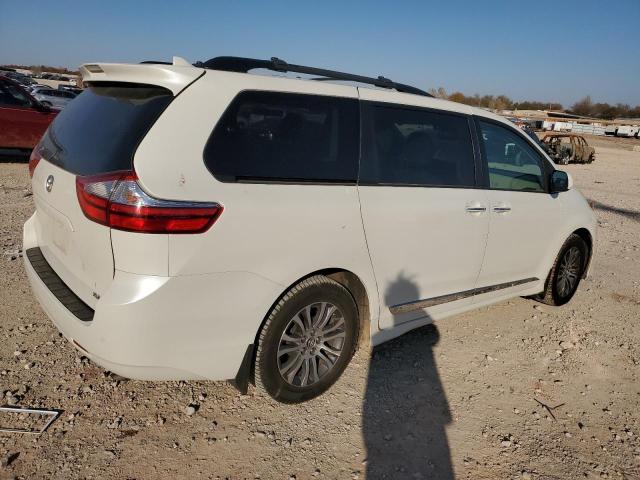 Photo 2 VIN: 5TDYZ3DC2JS936537 - TOYOTA SIENNA XLE 