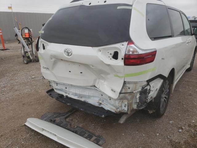 Photo 8 VIN: 5TDYZ3DC2JS949160 - TOYOTA SIENNA XLE 