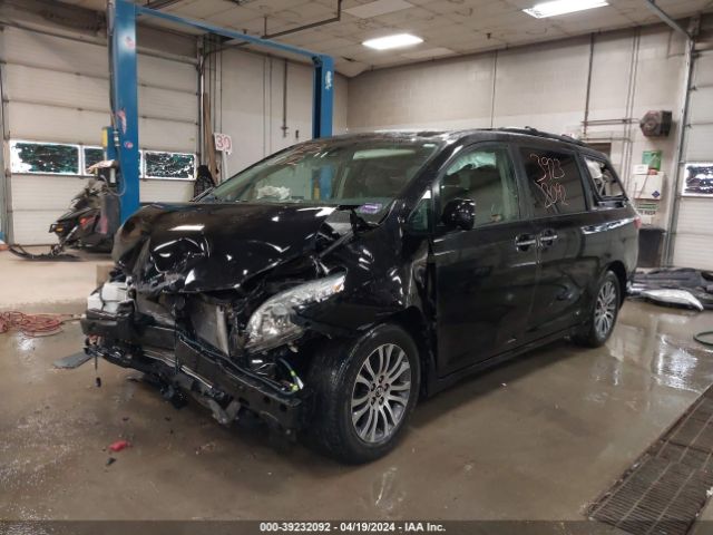 Photo 1 VIN: 5TDYZ3DC2KS018059 - TOYOTA SIENNA 