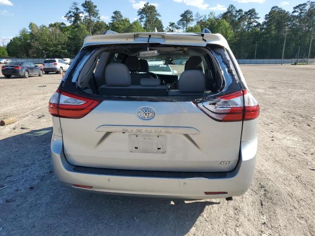 Photo 5 VIN: 5TDYZ3DC2KS981401 - TOYOTA SIENNA XLE 