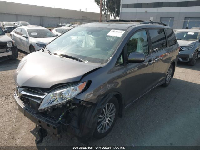 Photo 1 VIN: 5TDYZ3DC2LS046803 - TOYOTA SIENNA 