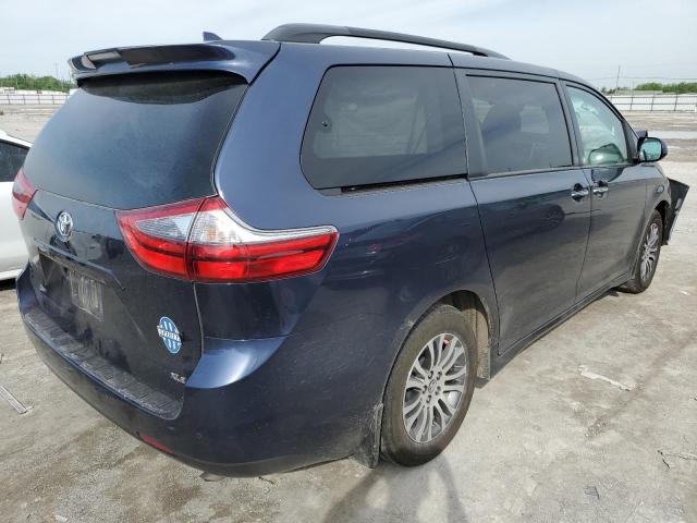 Photo 2 VIN: 5TDYZ3DC2LS048230 - TOYOTA SIENNA XLE 