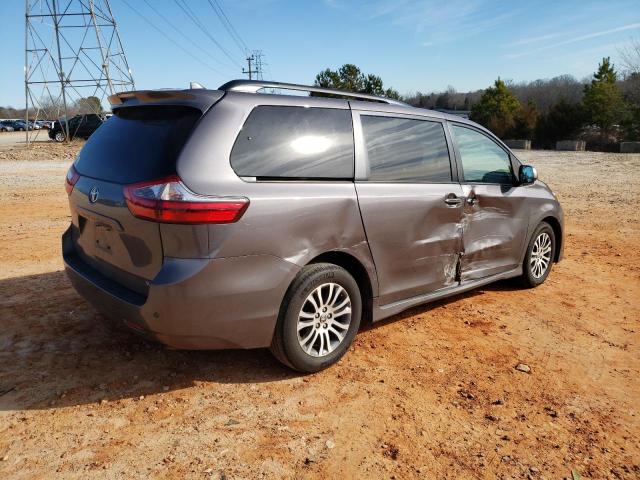 Photo 2 VIN: 5TDYZ3DC2LS087030 - TOYOTA SIENNA XLE 