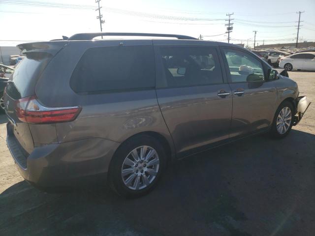 Photo 2 VIN: 5TDYZ3DC3HS767378 - TOYOTA SIENNA XLE 