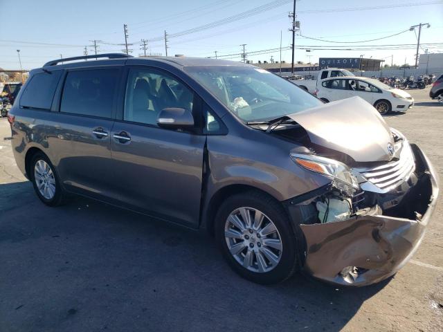 Photo 3 VIN: 5TDYZ3DC3HS767378 - TOYOTA SIENNA XLE 